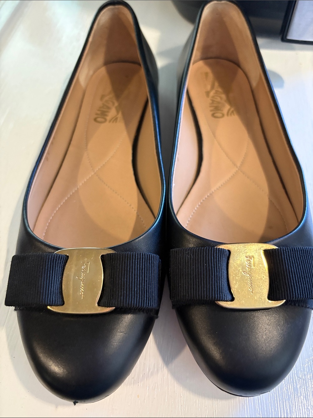Salvatore Ferragamo Black Leather Vara Bow Flats with Gold Plate